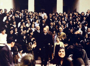 Atatürk besöker Istanbul universitet 1933